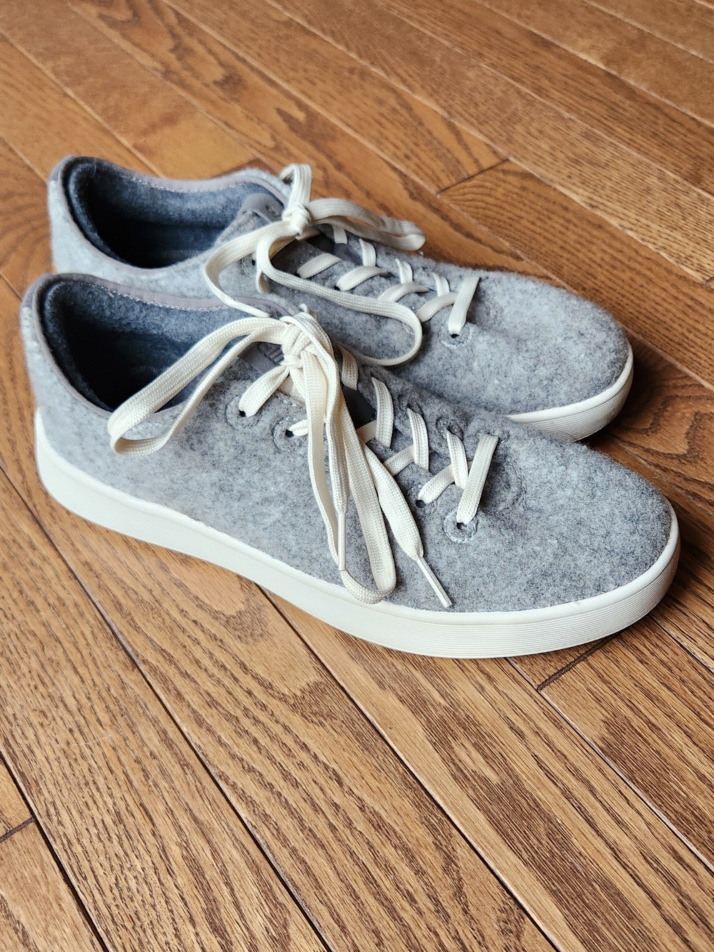 Allbirds Womens Wool Cruiser, Light Grey (8.5)
